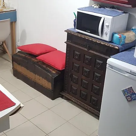 Branca Goncalves Lodge *