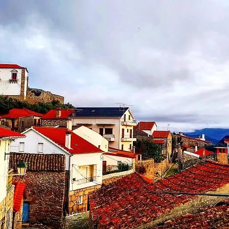 Lodge Branca Goncalves *