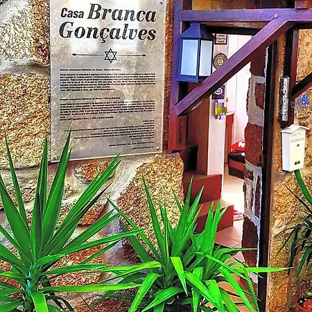 Orman Evi Branca Goncalves