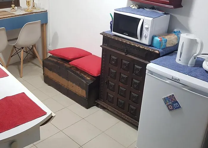 Branca Goncalves אכסניה *