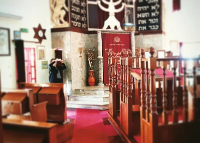 Branca Goncalves * בלמונטה