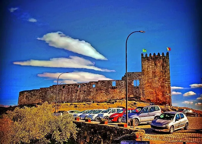 Branca Goncalves * בלמונטה