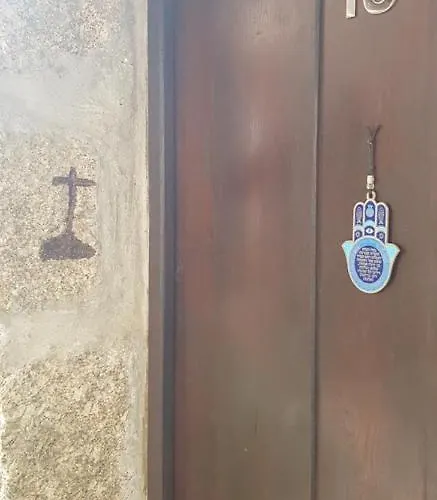 Branca Goncalves אכסניה בלמונטה