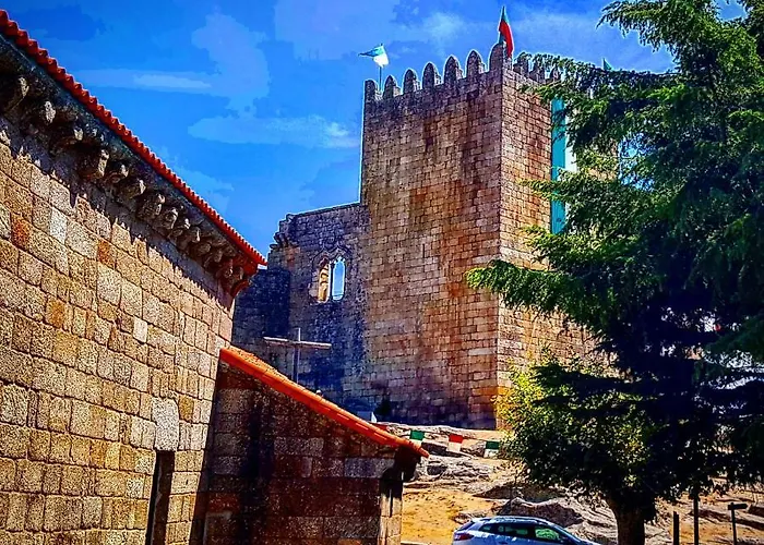 Branca Goncalves * בלמונטה