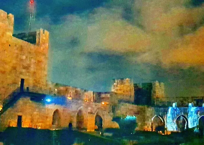 Branca Goncalves אכסניה בלמונטה