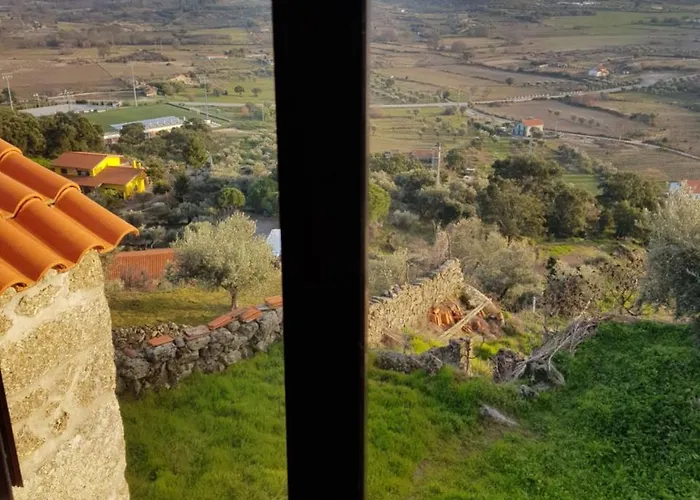 אכסניה Branca Goncalves *